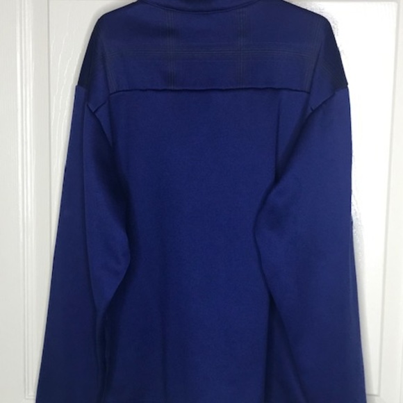 Boy's Nike Golf Pullover - Picture 3 of 5